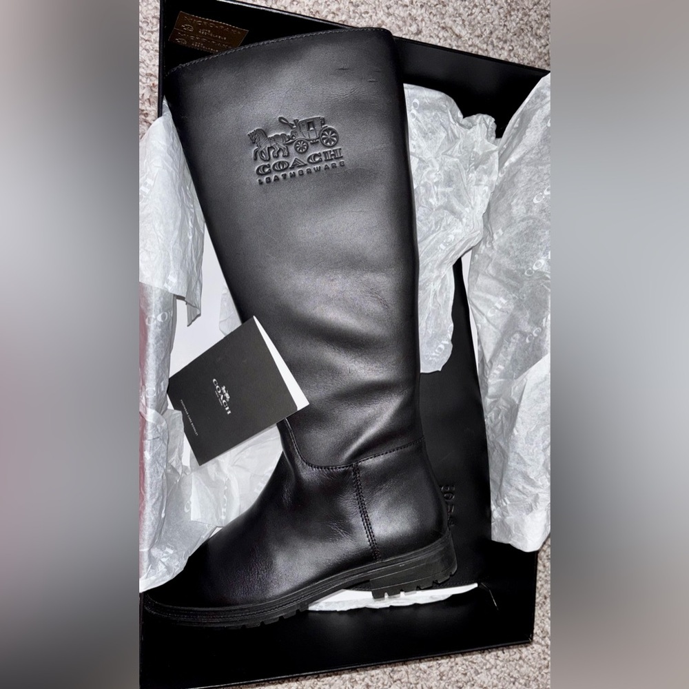 NEW IN BOX ! Coach Fynn Leather Boots 7.5 - Picture 3 of 7